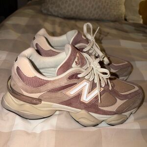 New Balance Women's Taupe and Cream Sneakers